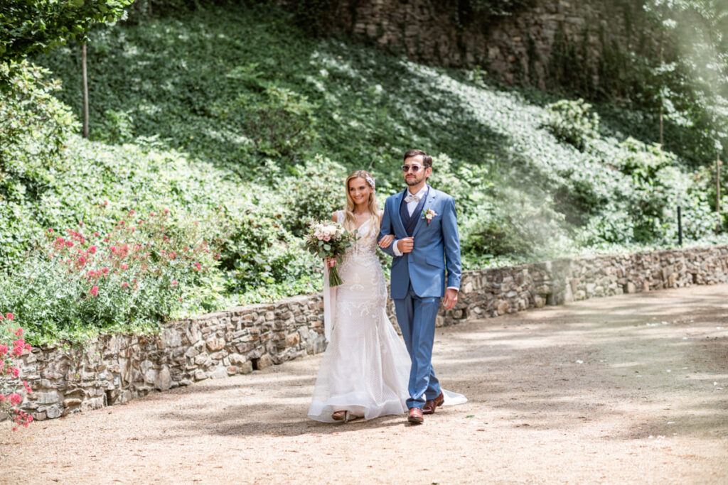 Nikola Elefant svatební fotografka svatební místo Savoia Castle